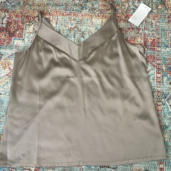 NWT women’s Haven Well within double v-neck washable silk cami sz m - Picture 3 of 9